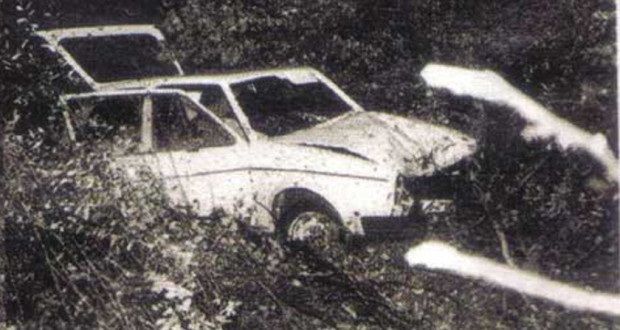 De auto van Stoll, aangetroffen in de berm van de snelweg 45 vlakbij de afslag Hagen-Sud.